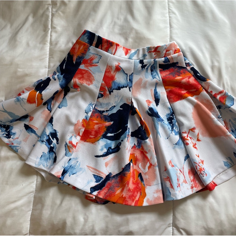 Floral skirt.